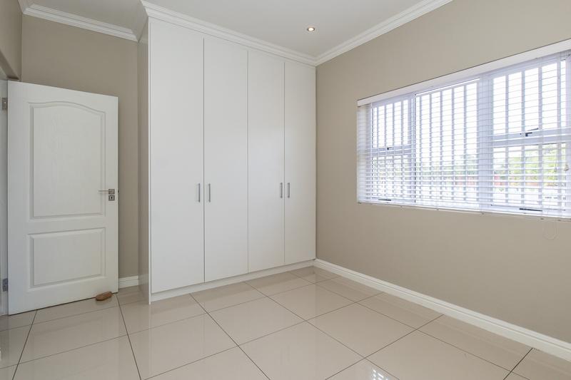 3 Bedroom Property for Sale in Heathfield Western Cape